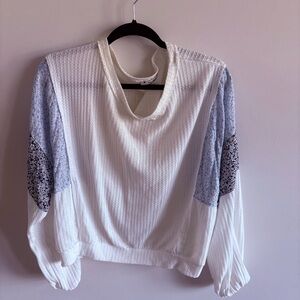 Ivy May Boho Women's White and Blue Blouse